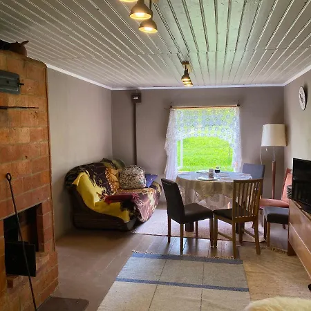 Haanjanaise Talu בית נופש *